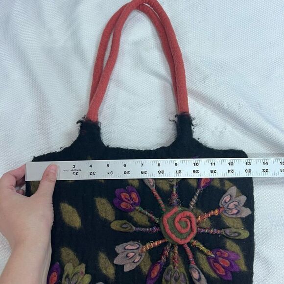 Rising Tide‎ Floral Design Wool Handbag - Picture 6 of 12